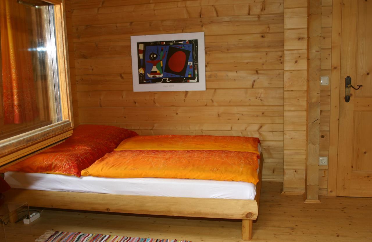 Holzhaus Im Gruenen B&B Passau Eksteriør billede